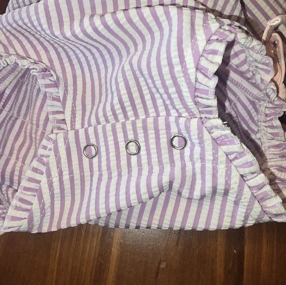 Ruffle Butts Baby Girls' Seersucker Long Sleeve Rash Guard Swimsuit 12-18 Month - Picture 8 of 8